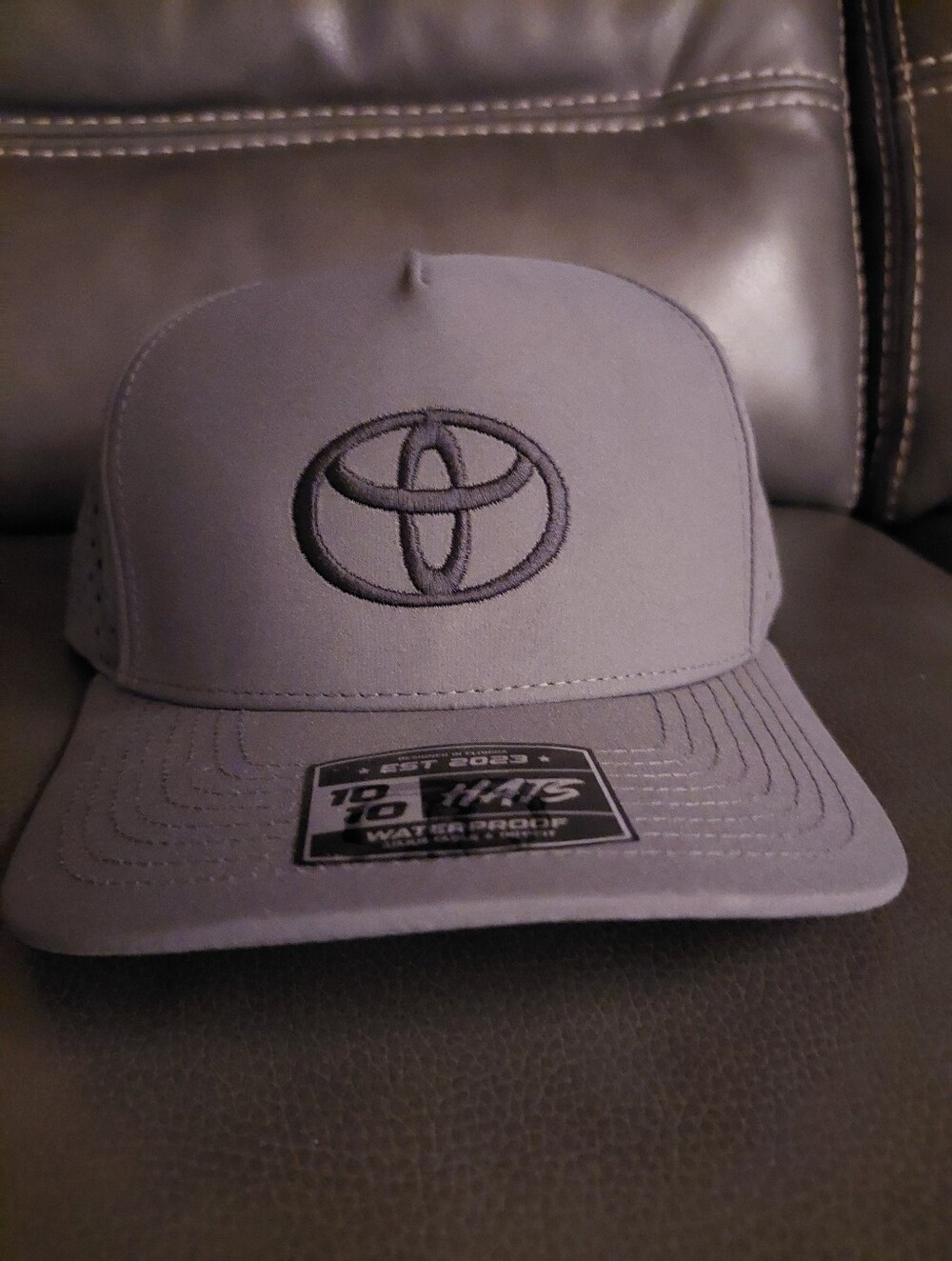 Toyota Logo Adjustible Baseball Style Cap/Hat - Grey